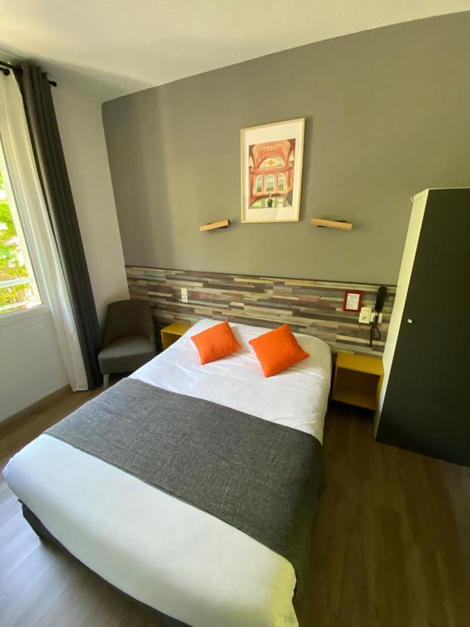 Rev Hôtel Lamalou-les-Bains Buitenkant foto
